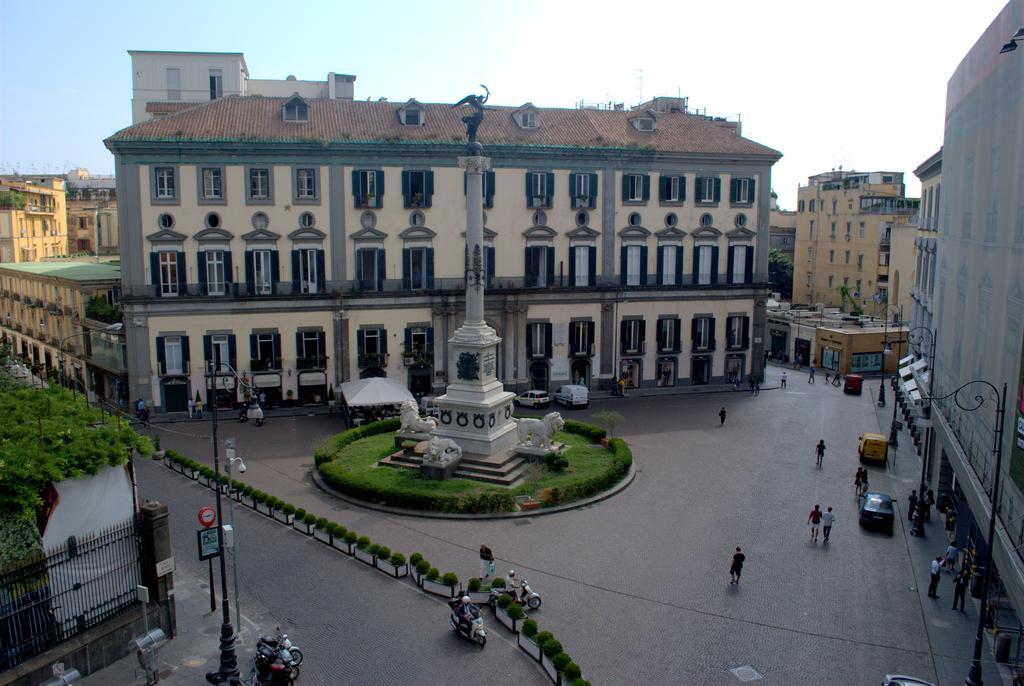 Relais Piazza Dei Martiri Bed & Breakfast Napoli Cameră foto