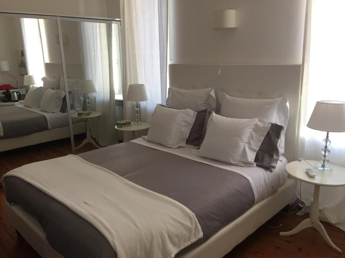 Relais Piazza Dei Martiri Bed & Breakfast Napoli Exterior foto